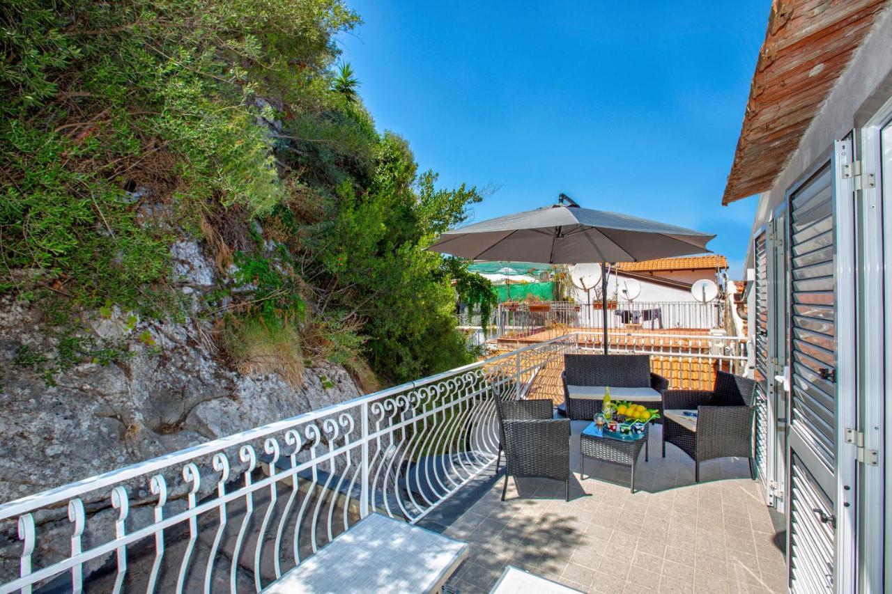 Estate4Home - Leucosia Sorrento Exterior photo