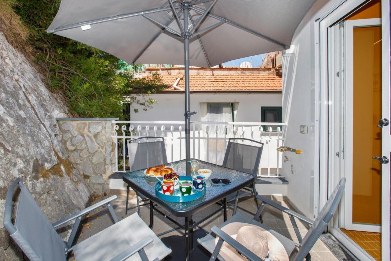 Estate4Home - Leucosia Sorrento Exterior photo