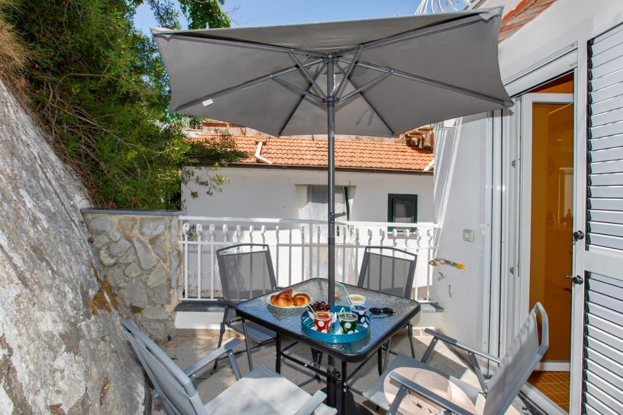 Estate4Home - Leucosia Sorrento Exterior photo